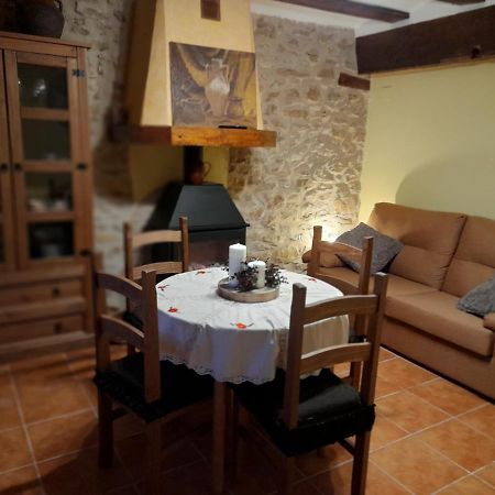 Hostal Ca Efren Castellfort Exterior foto