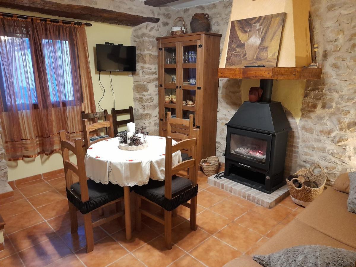 Hostal Ca Efren Castellfort Exterior foto